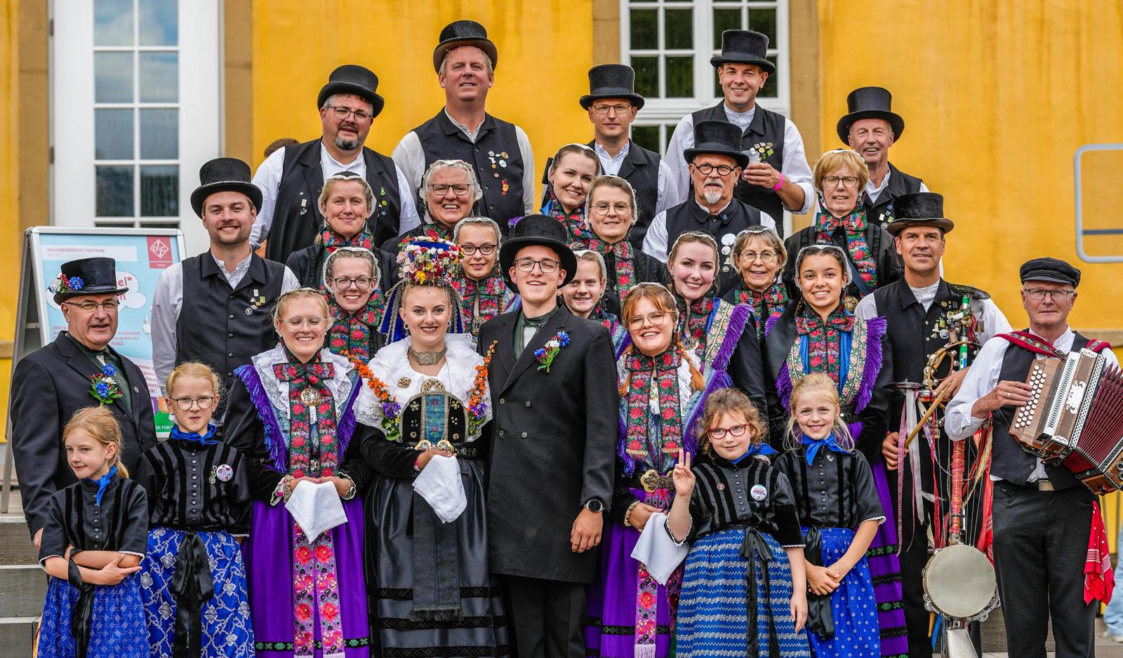 Tante Enso kommt nach Klein Meckelsen